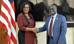      Deputy Foreign Minister Davis Receives New WFP Country Director 