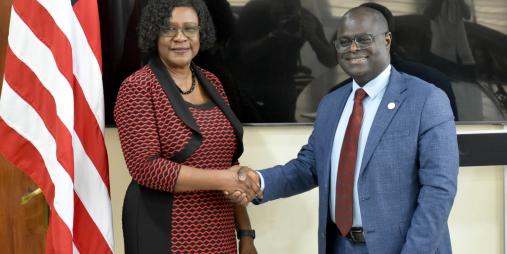      Deputy Foreign Minister Davis Receives New WFP Country Director 